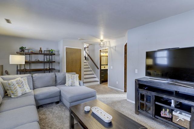 411 Butternut Drive, Oregon, WI 53575