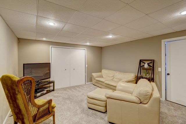 411 Butternut Drive, Oregon, WI 53575