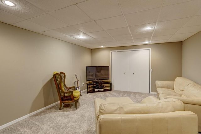 411 Butternut Drive, Oregon, WI 53575