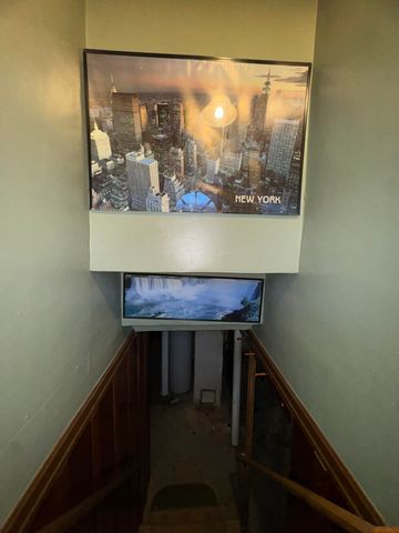 2830 Reynolds Street, Flint, MI 48503