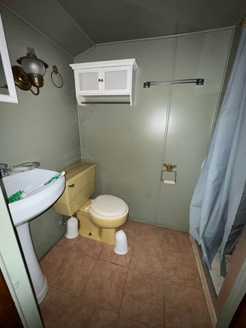 2830 Reynolds Street, Flint, MI 48503