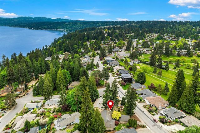 1516 184th Avenue NE, Bellevue, WA 98008