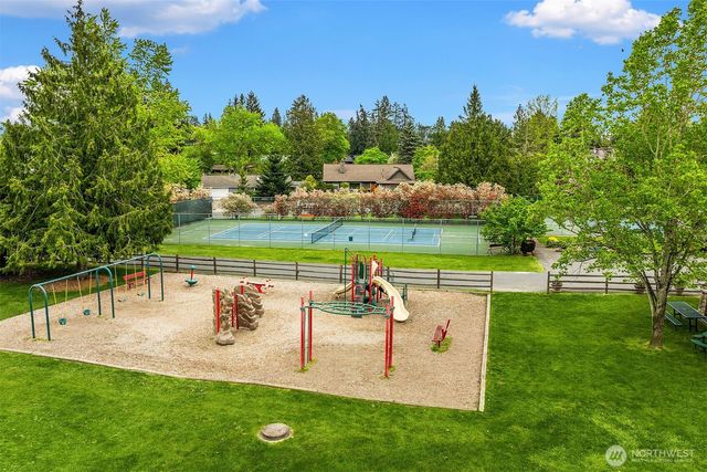 1516 184th Avenue NE, Bellevue, WA 98008
