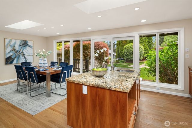 1516 184th Avenue NE, Bellevue, WA 98008