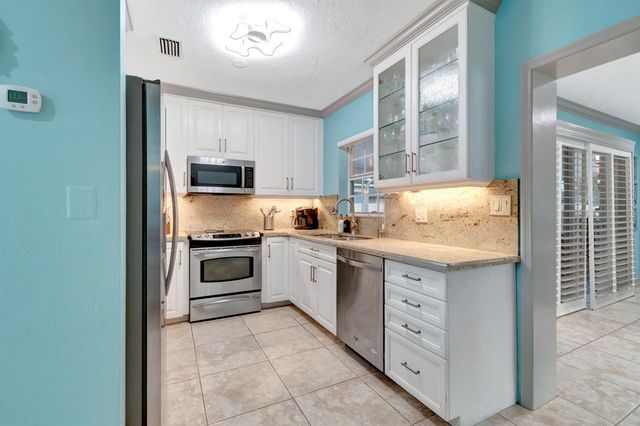 310 GULFSTREAM Drive, Delray Beach, FL 33444