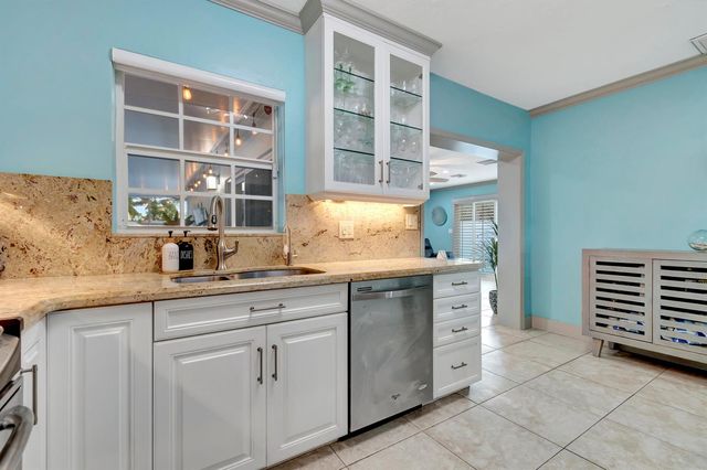 310 GULFSTREAM Drive, Delray Beach, FL 33444