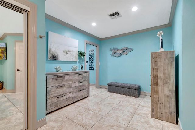 310 GULFSTREAM Drive, Delray Beach, FL 33444