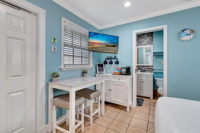 310 GULFSTREAM Drive, Delray Beach, FL 33444