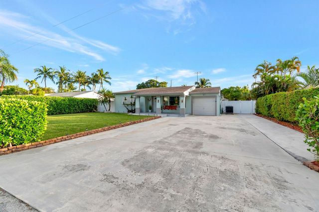 310 GULFSTREAM Drive, Delray Beach, FL 33444