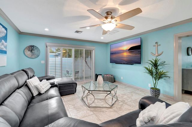 310 GULFSTREAM Drive, Delray Beach, FL 33444