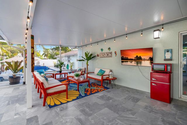 310 GULFSTREAM Drive, Delray Beach, FL 33444