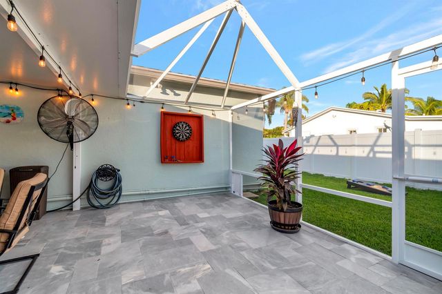 310 GULFSTREAM Drive, Delray Beach, FL 33444