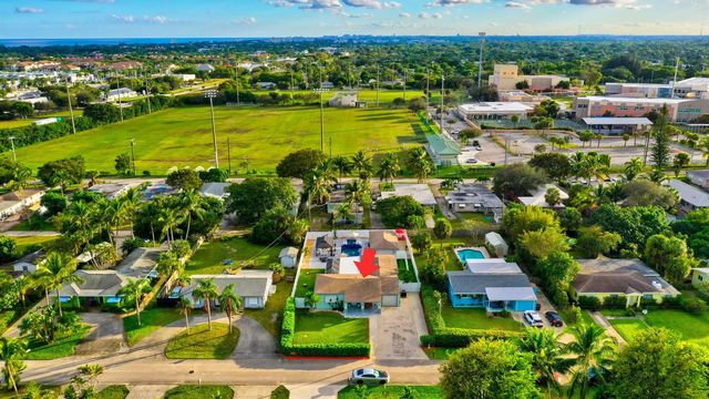 310 GULFSTREAM Drive, Delray Beach, FL 33444