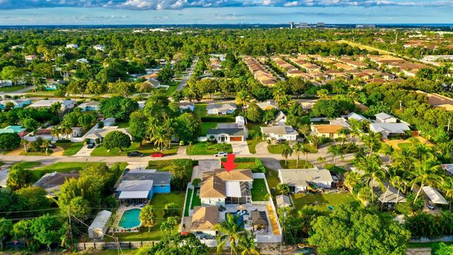 310 GULFSTREAM Drive, Delray Beach, FL 33444
