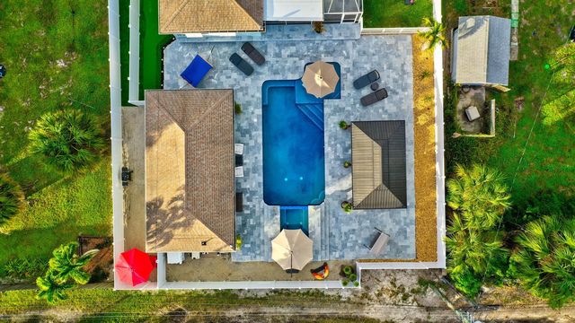 310 GULFSTREAM Drive, Delray Beach, FL 33444