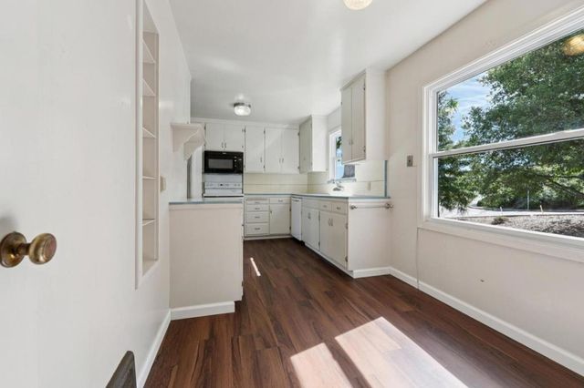 184 42nd Avenue, San Mateo, CA 94403