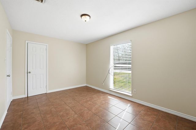 205 Mary Jo Street, Cleveland, TX 77328