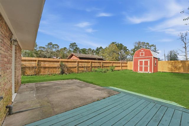 205 Mary Jo Street, Cleveland, TX 77328