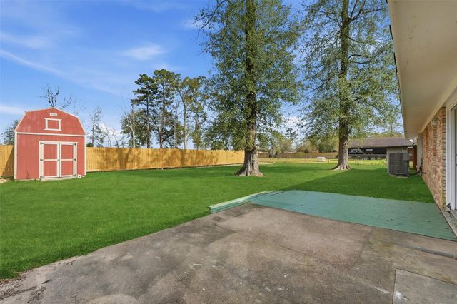 205 Mary Jo Street, Cleveland, TX 77328