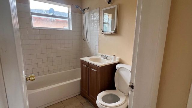 1203 NW 4th Street, Boynton Beach, FL 33435