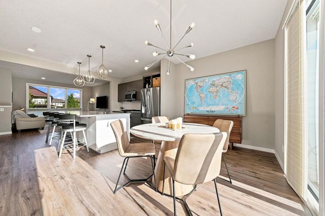 16060 Eagleview Drive, Lakeville, MN 55044