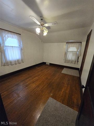 3105 Searsdale Avenue, Cleveland, OH 44109