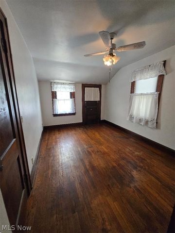 3105 Searsdale Avenue, Cleveland, OH 44109