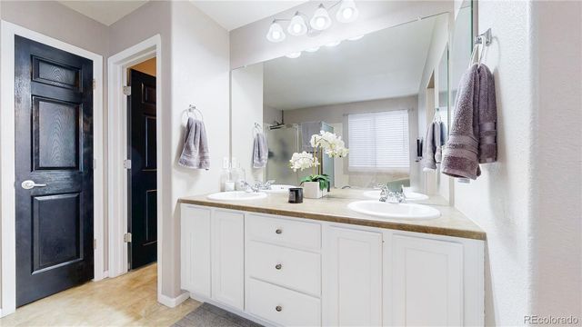 24798 E Florida Avenue, Aurora, CO 80018