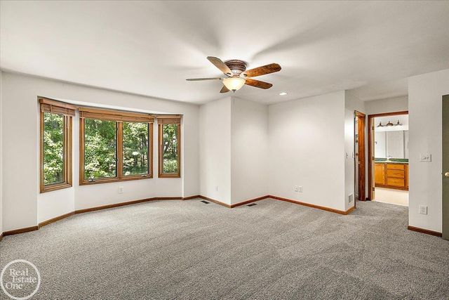 53291 Shanelle Lane, Shelby Twp, MI 48315