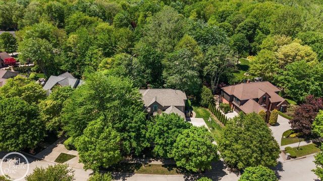 53291 Shanelle Lane, Shelby Twp, MI 48315