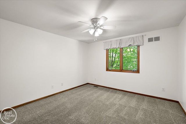 53291 Shanelle Lane, Shelby Twp, MI 48315