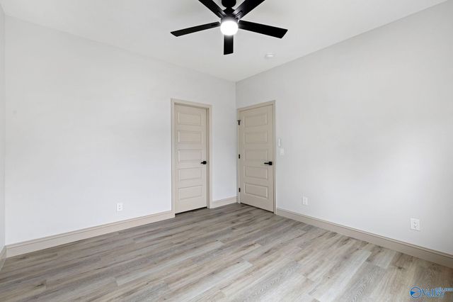 2092 Browns Valley Road, Guntersville, AL 35976