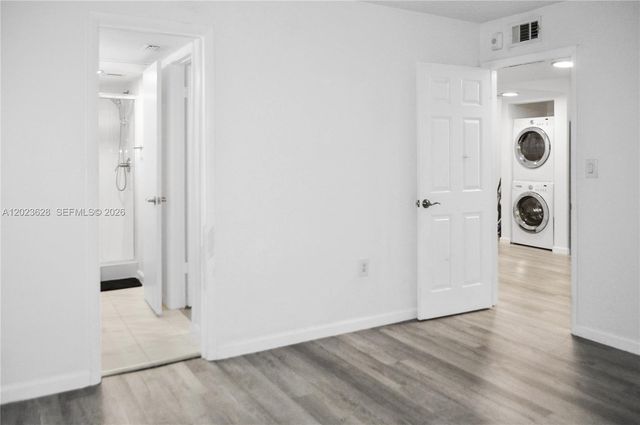 1021 Mockingbird Ln 202, Plantation, FL 33324