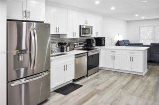 1021 Mockingbird Ln 202, Plantation, FL 33324