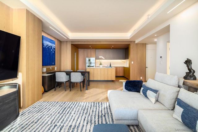 939 Coast Blvd 4A, La Jolla, CA 92037