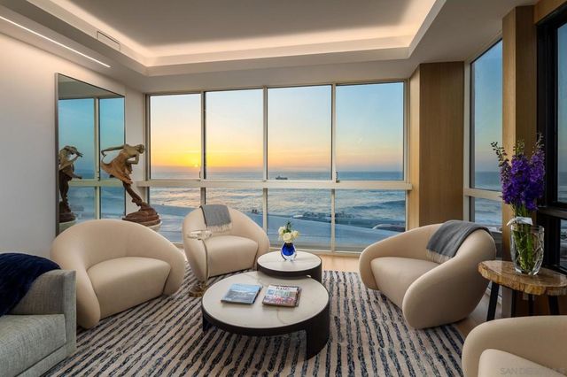 939 Coast Blvd 4A, La Jolla, CA 92037