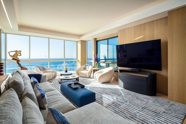 939 Coast Blvd 4A, La Jolla, CA 92037