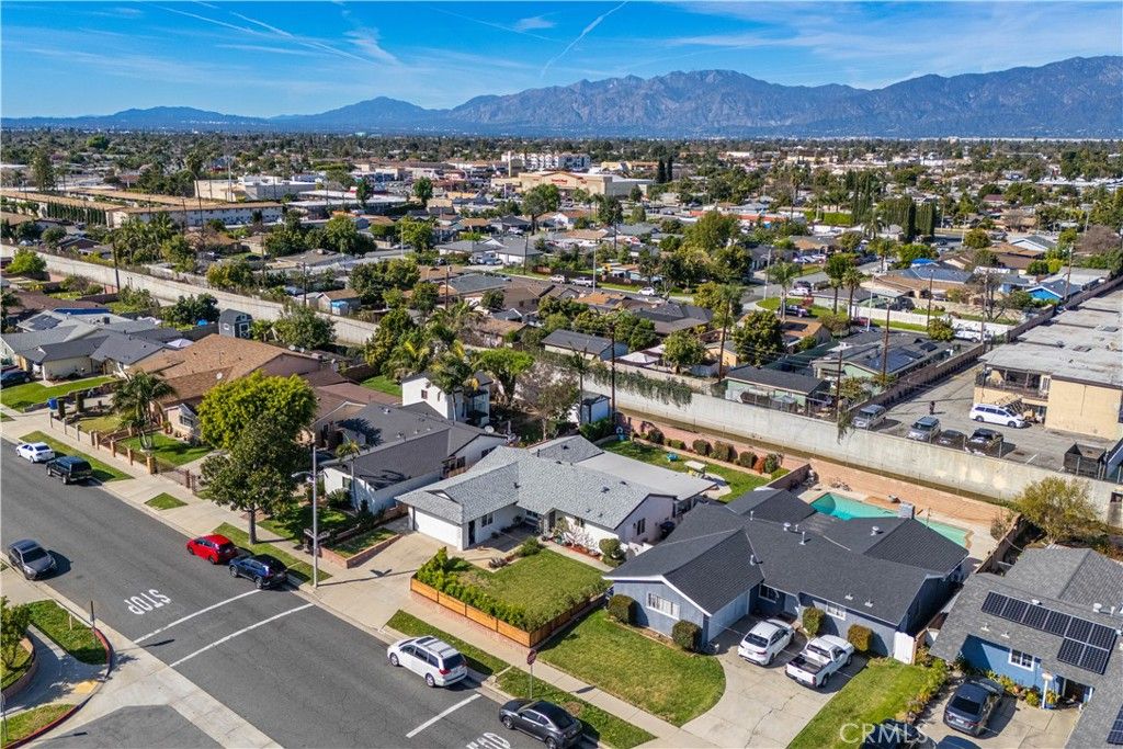 Image 4 of property listing at 15625 Loukelton, La Puente, CA 91744