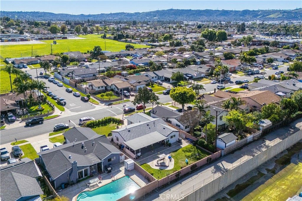 Image 5 of property listing at 15625 Loukelton, La Puente, CA 91744