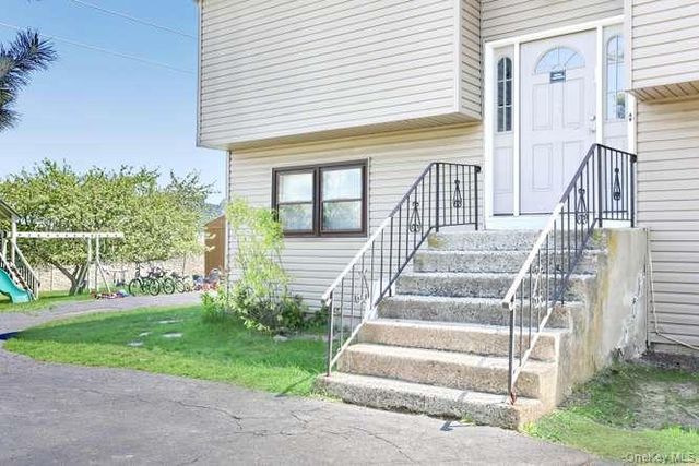 60 Brewer Road, Monsey, NY 10952