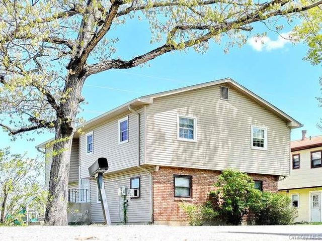 60 Brewer Road, Monsey, NY 10952