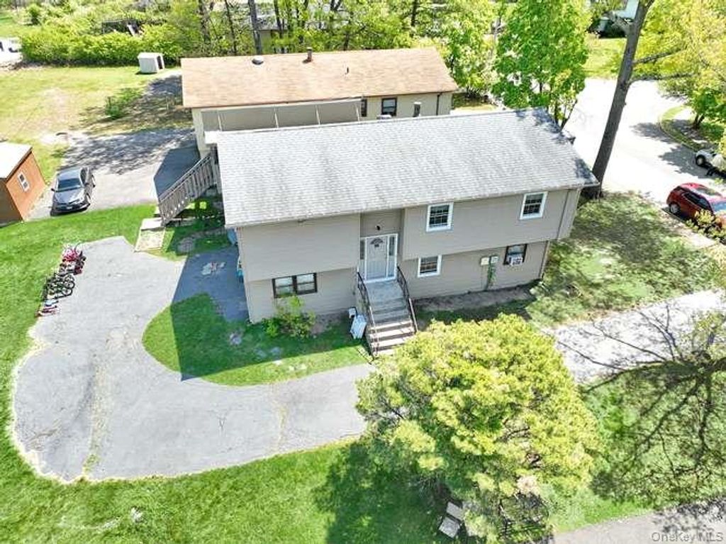 60 Brewer Road, Monsey, NY 10952