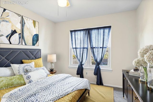 19 Kensington Square, Cohoes, NY 12047