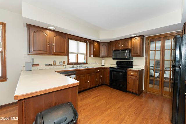 1000 Stony Point Road, Schodack, NY 12033