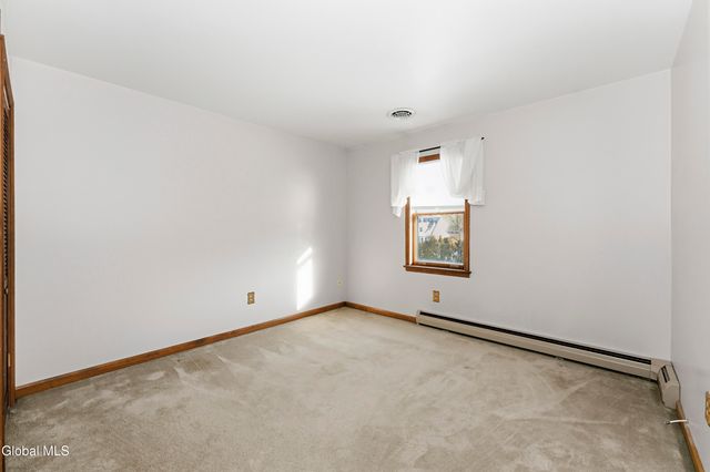 1000 Stony Point Road, Schodack, NY 12033