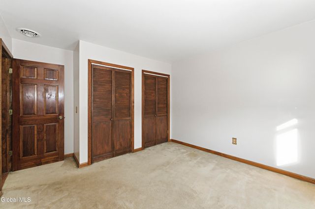 1000 Stony Point Road, Schodack, NY 12033