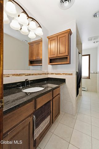 1000 Stony Point Road, Schodack, NY 12033