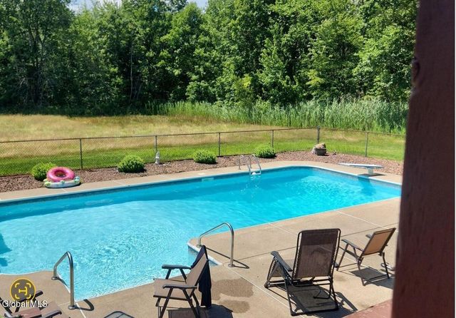 1000 Stony Point Road, Schodack, NY 12033