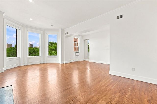 398 Beacon Street 3, Boston, MA 02116
