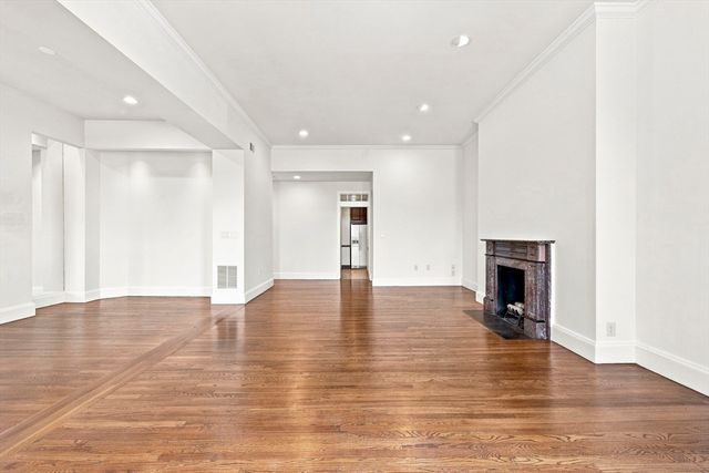 398 Beacon Street 3, Boston, MA 02116